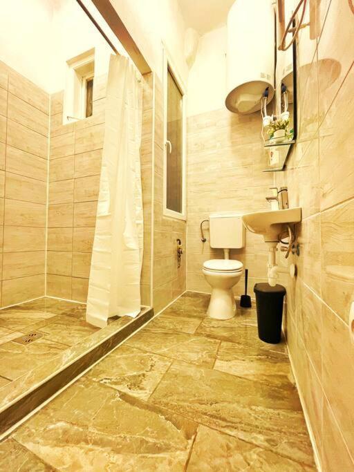 Central Studio Flat بودابست المظهر الخارجي الصورة